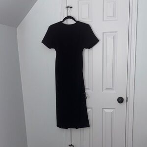 Lulu's Black Short-Sleeve back cut out Midi Dress